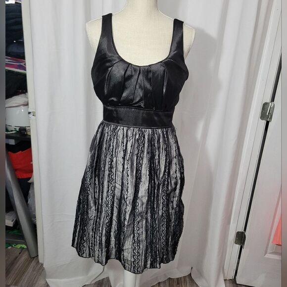 My michelle formal dress - Picture 2 of 11